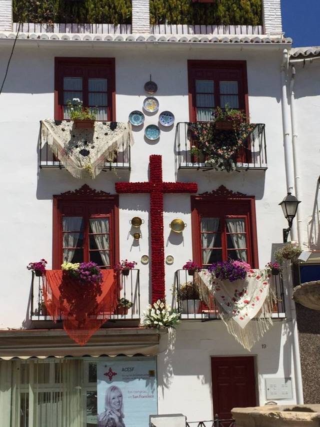 cruces de mayo, amacva, medio ambiente, velez malaga, 